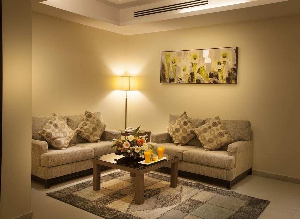 Grand Lily Hotel Suites Al-Hofuf Exterior foto
