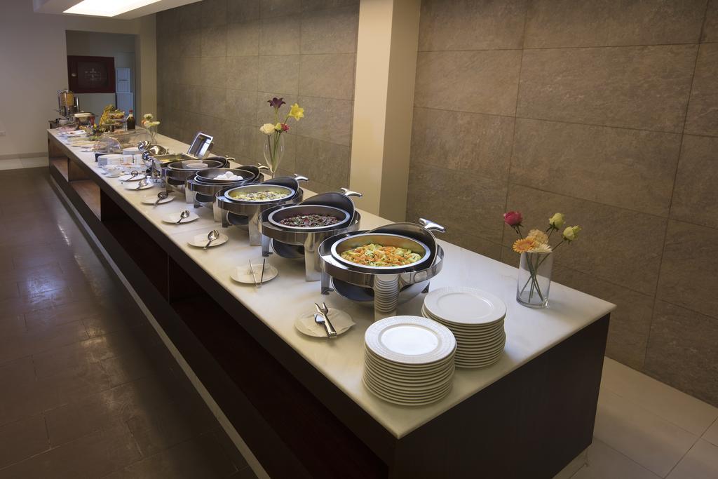 Grand Lily Hotel Suites Al-Hofuf Exterior foto