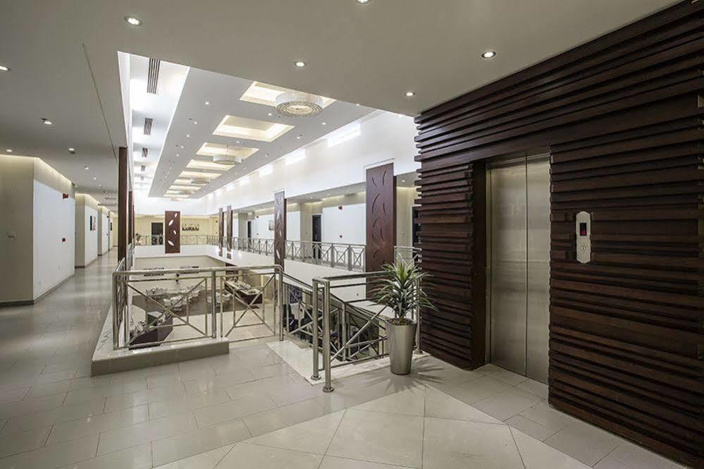 Grand Lily Hotel Suites Al-Hofuf Exterior foto